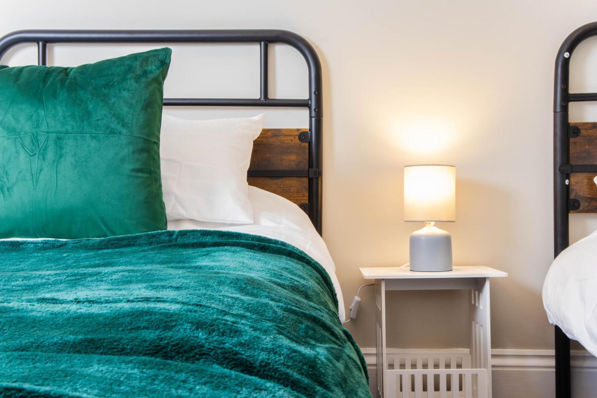York Place Mews - Central 2 Bed 2 Bath Free Parking Гаррогейт Екстер'єр фото